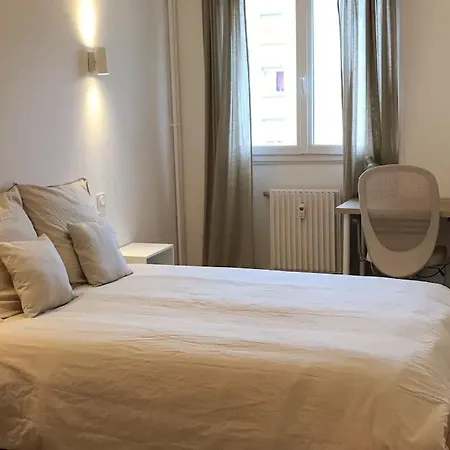 A 2 Pas Du Mont St-michel Apartment