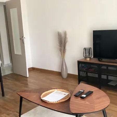 A 2 Pas Du Mont St-michel Apartment Pontorson